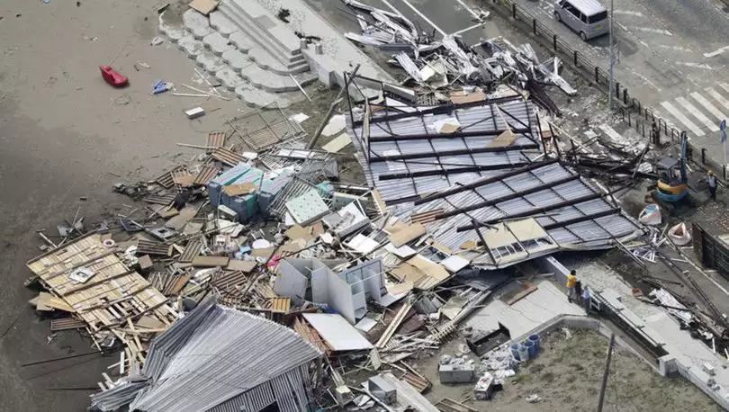 Japonya’yı vuran Nanmadol Tayfunu’nda ölü sayısı 2’ye, yaralı sayısı 108’e yükseldi