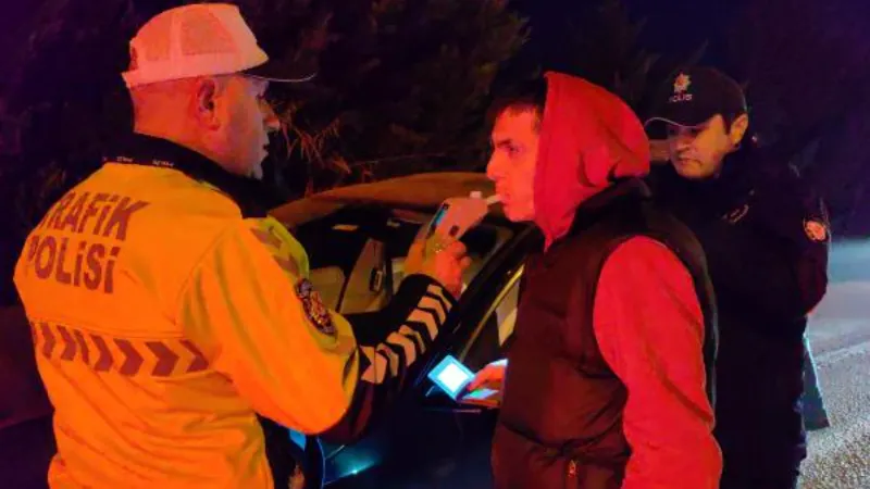 Ehliyetsiz sürücü: 'Ekmek almaya gidiyordum' dedi cezadan kurtulamadı