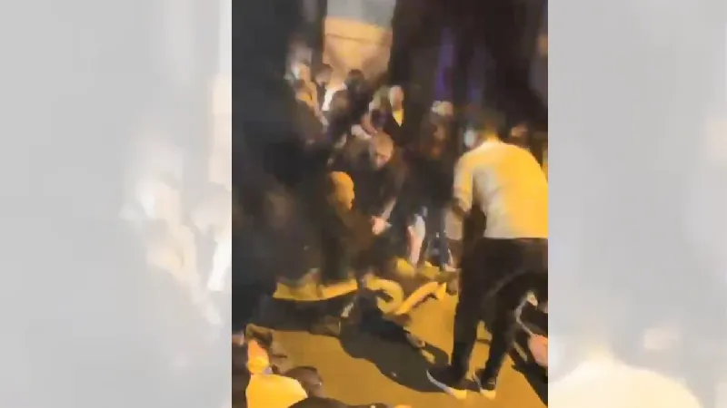 Çekmeköy'de freni boşalan minibüs asker eğlencesindekilere çarptı: 1 ölü 3 yaralı