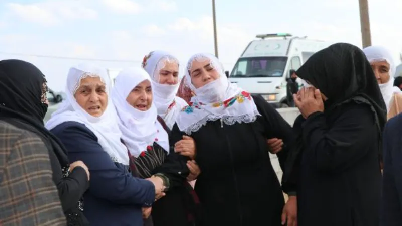 Kuduzdan hayatını kaybeden Mustafa toprağa verildi
