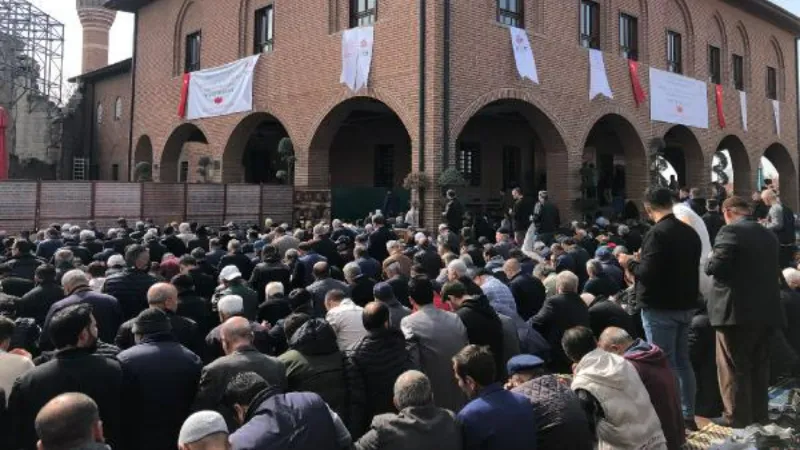 Ankara'da depremde yaşamını yitirenler için mevlit