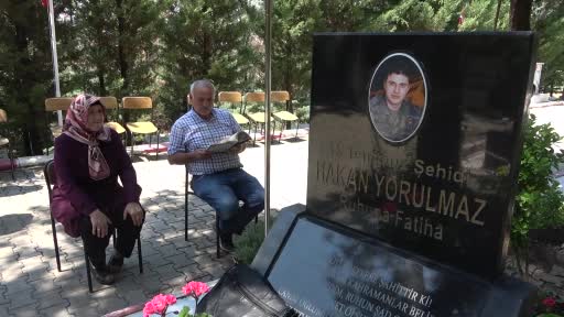 15 Temmuz şehidi PÖH Hakan Yorulmaz’ın babası: "Türk milleti ve İslam alemi için canlarını feda ettiler"