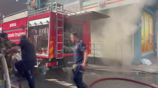 Tarım Kredi Kooperatif’e ait markette korkutan yangın