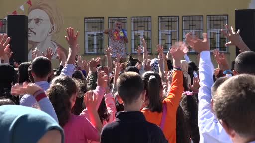 Varto’da ilk kez çocuk festivali düzenlendi