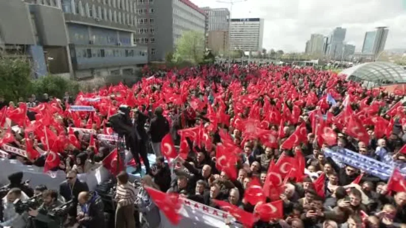 Cumhurbaşkanı Erdoğan: "44 buçuk kilometrelik metro hattını kazandırdık"