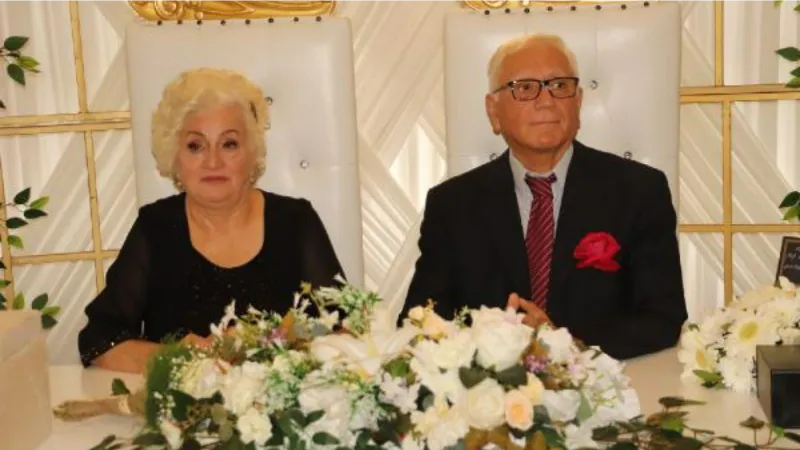 Aşkının peşinden geldi, evlenip huzurevine yerleşti