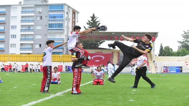 19 Mayıs Osmaniye’de coşkuyla kutlandı