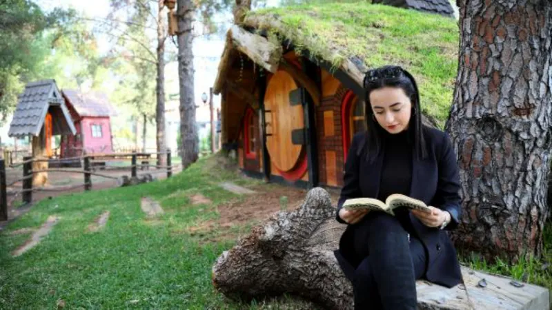 'Orman Kütüphanesi', kitap tutkunlarını ağırlıyor