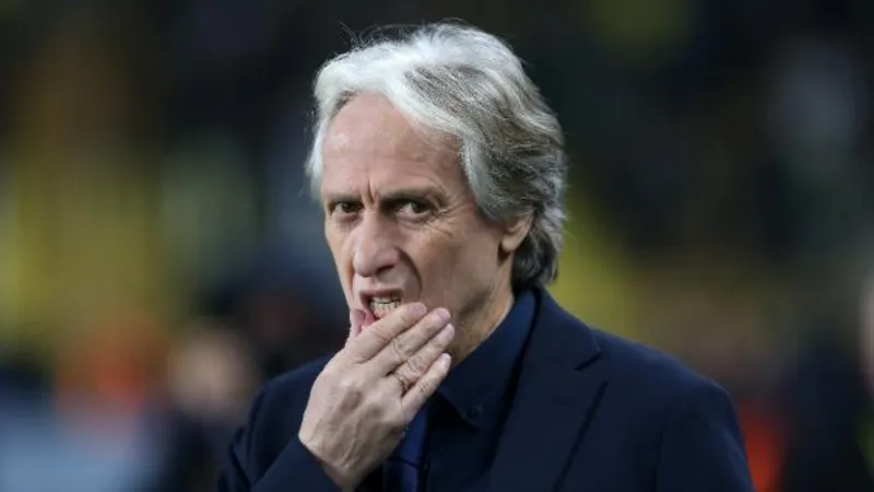 Jorge Jesus: 4-0 kazandık ama 3-4 gol daha atabilirdik