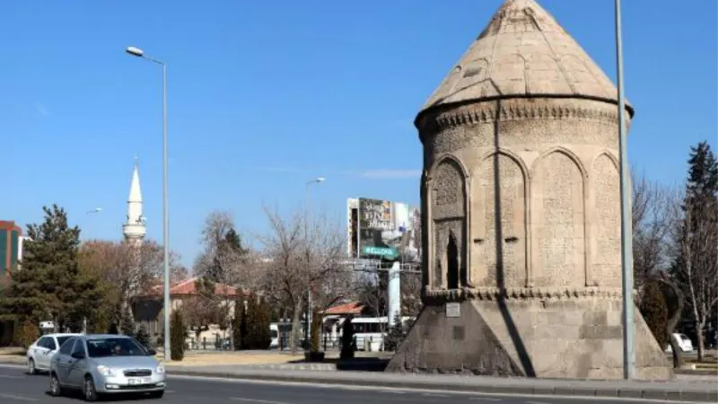 Kayseri'de 748 yıldır korunan kümbetin ziyarete açılması önerisi