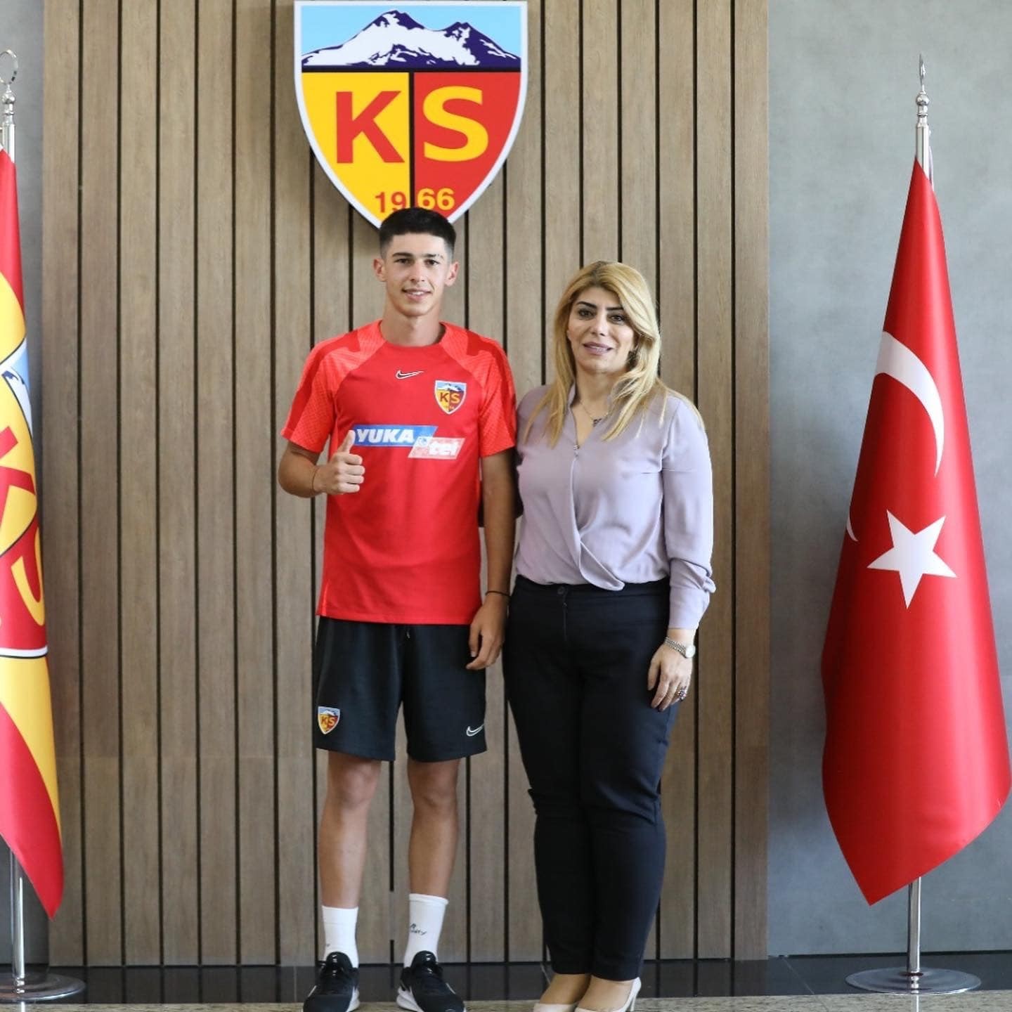 Kayserispor, Baran’ı profesyonel yaptı