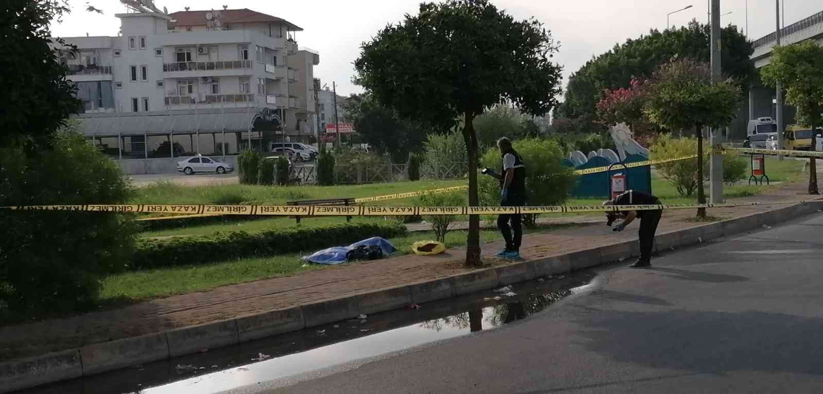 Yolcu otobüsünden indi, silahlı saldırıda öldürüldü