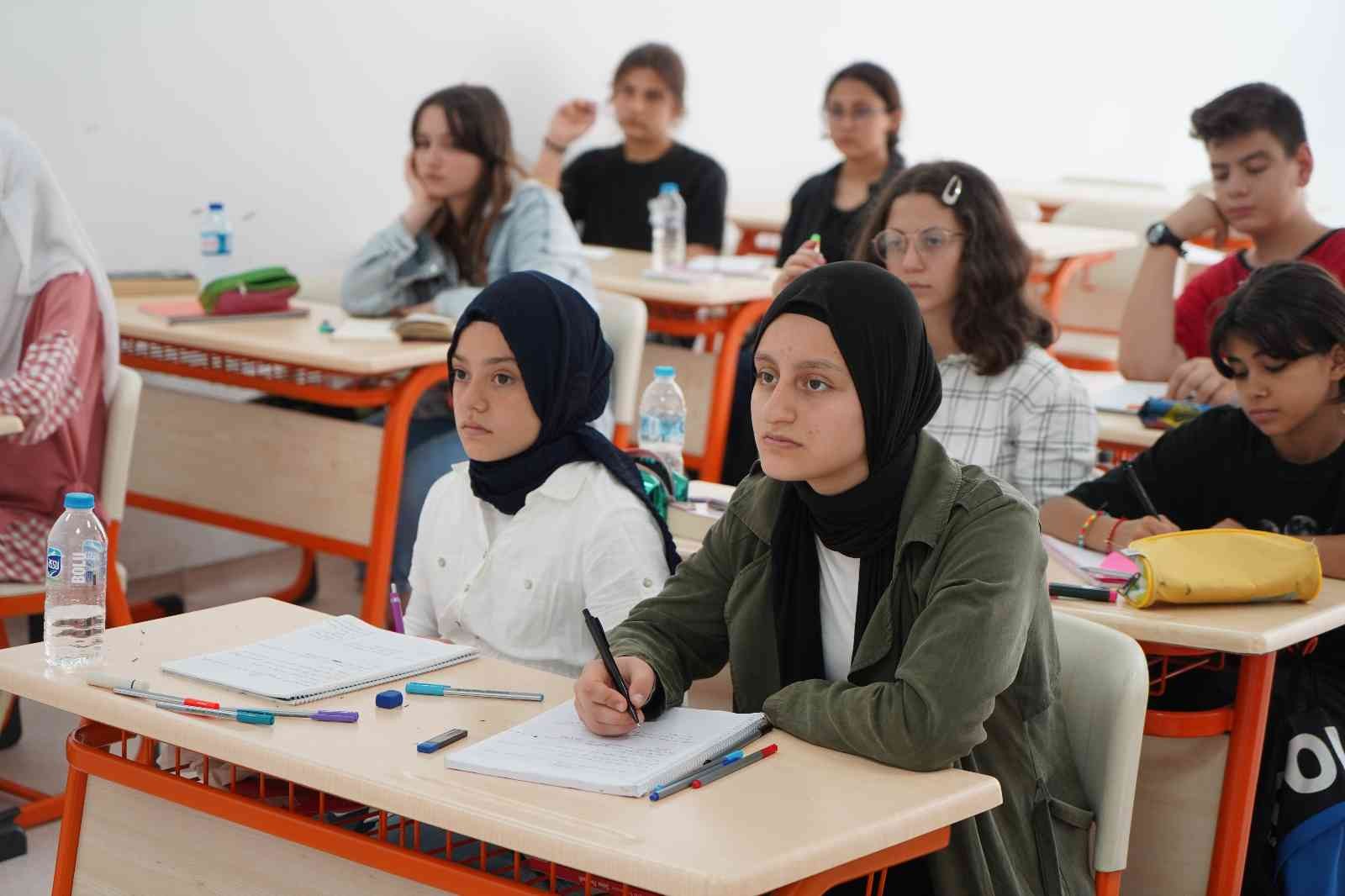 Çayırova’da yeni dönem kayıtları devam ediyor