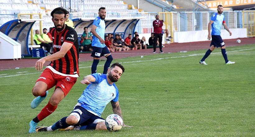 24Erzincanspor hazırlık maçında Erzurumspor FK ile 2-2 berabere kaldı