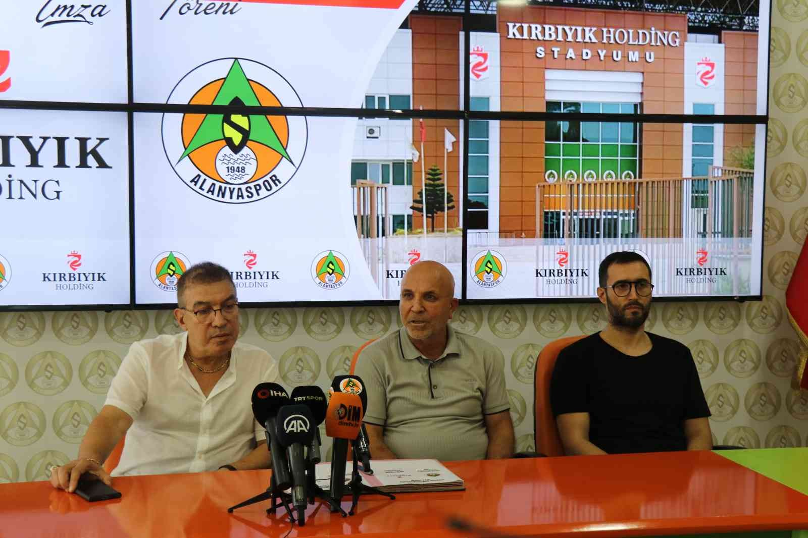 Alanyaspor’un stad isim sponsoru, Kırbıyık Holding oldu