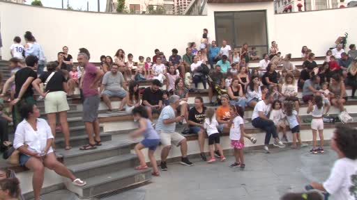 Kadıköy’de “Mahallemde Çocuk Tiyatrosu” başladı
