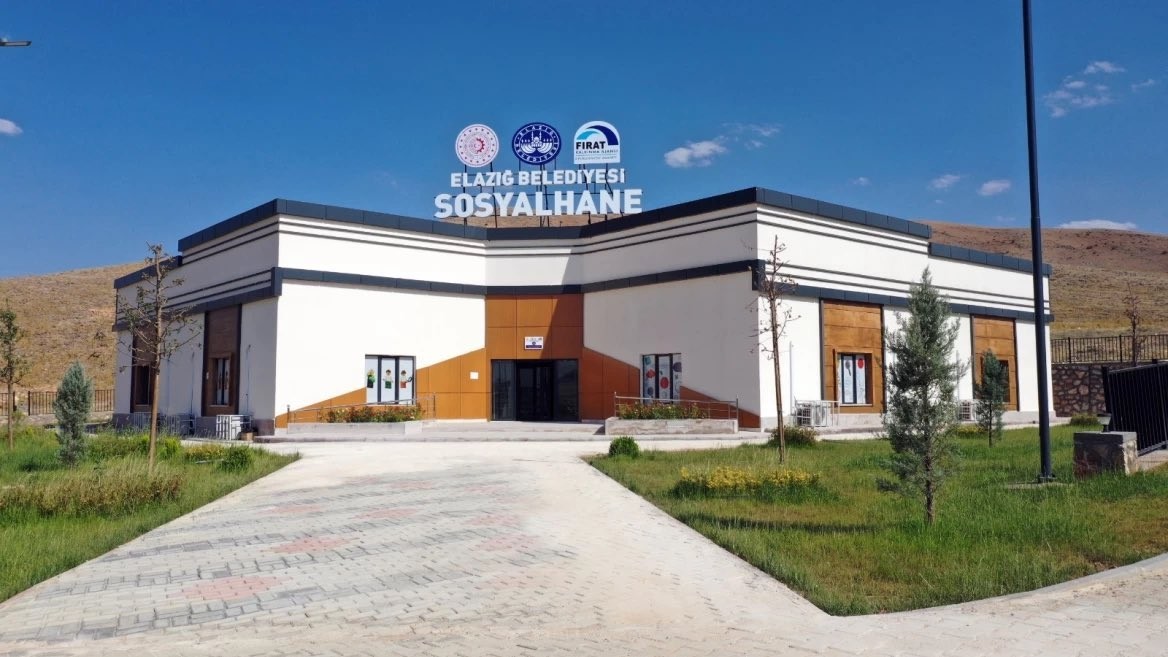 Elazığ Belediyesi Sosyalhane binasında eğitimler başlıyor