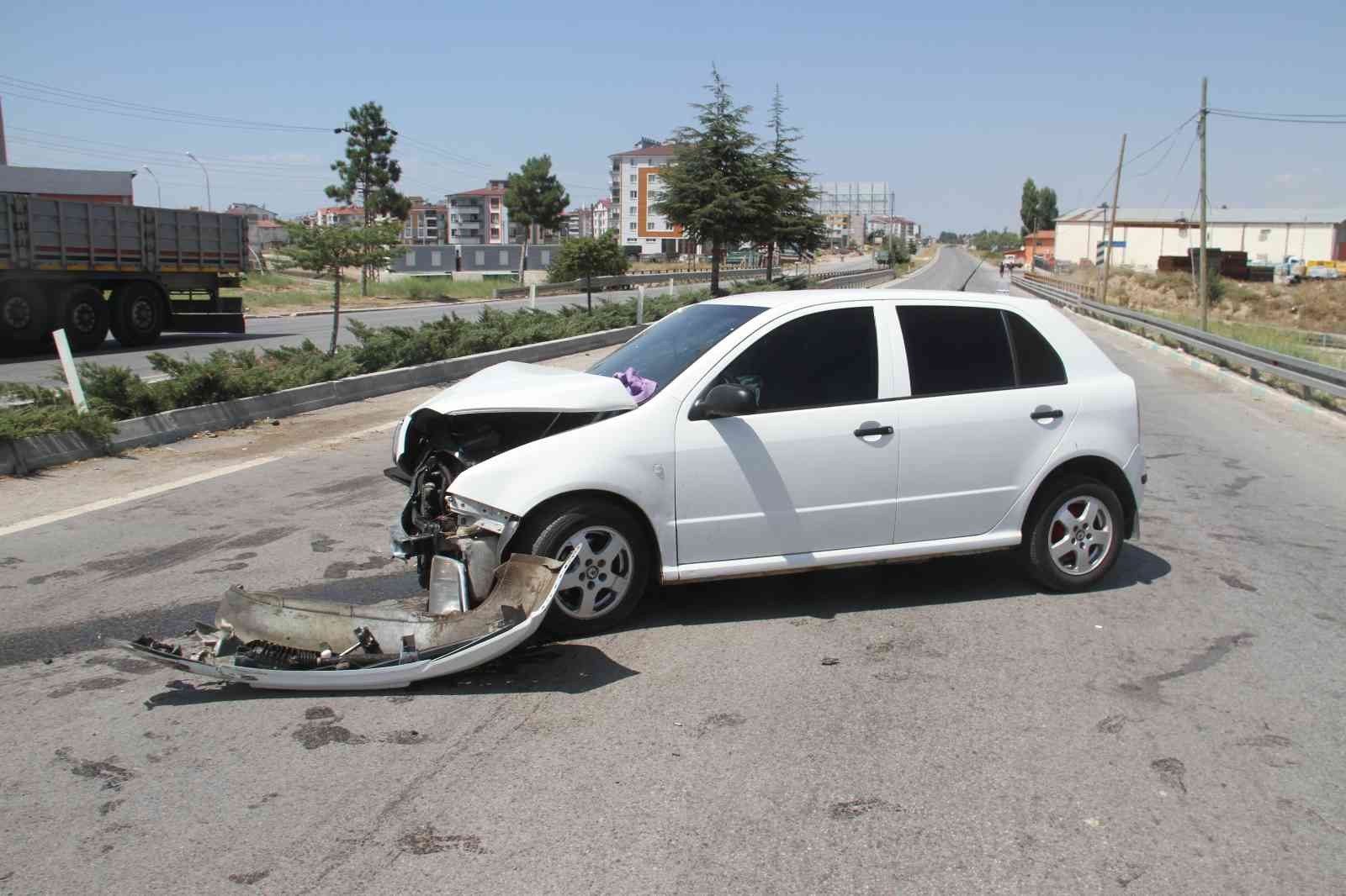 Konya’da 2 otomobil çarpıştı: 7 yaralı