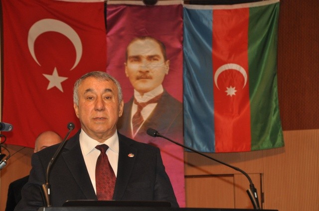 Serdar Ünsal, "Azerbaycan’ın ikinci Cumhurbaşkanı Elçibeyi rahmetle anıyoruz"
