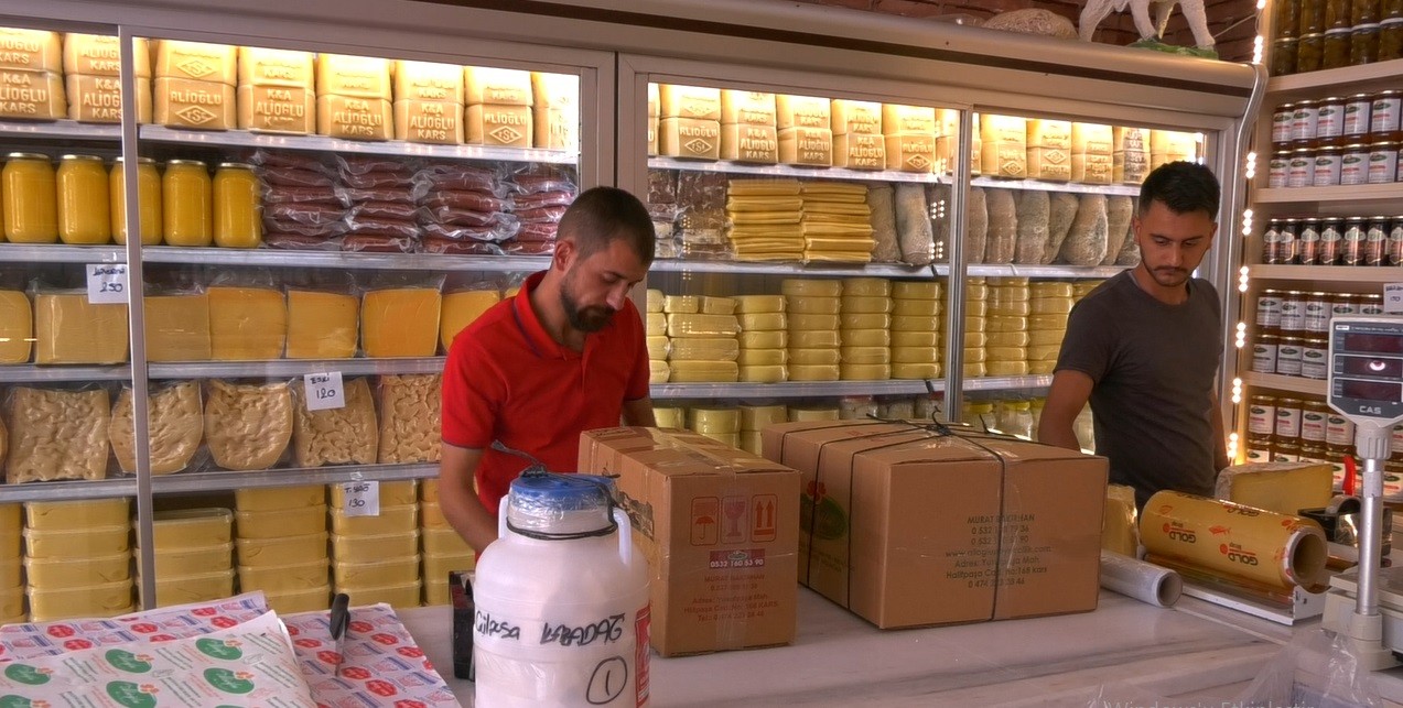 Kars’tan 81 ile peynir, yağ ve bal gönderiliyor
