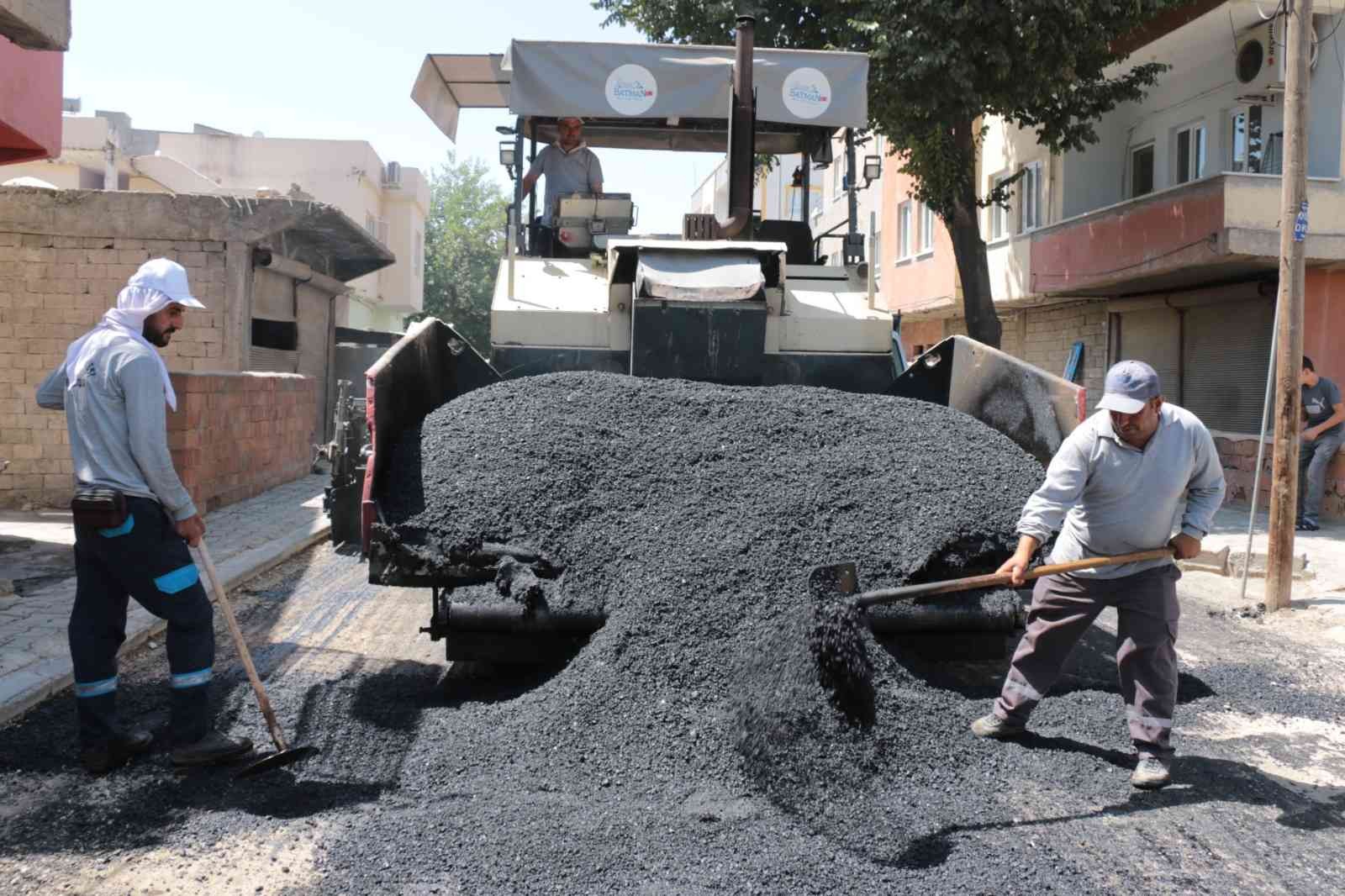 Batman’da asfalt çalışmaları devam ediyor