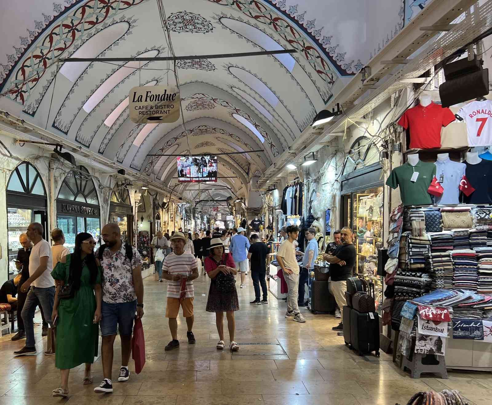 İstanbul, yabancı turist rakamlarında 10 yılın zirvesinde