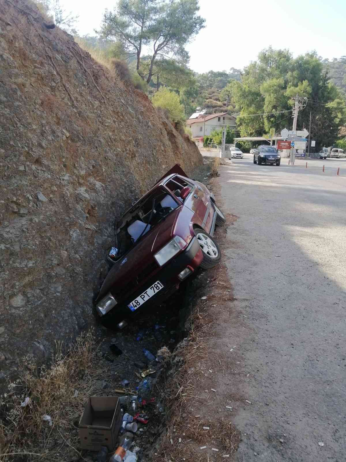 Fethiye’de drift yaparken kaza yapan aday sürücüye 9 bin 556 lira para cezası