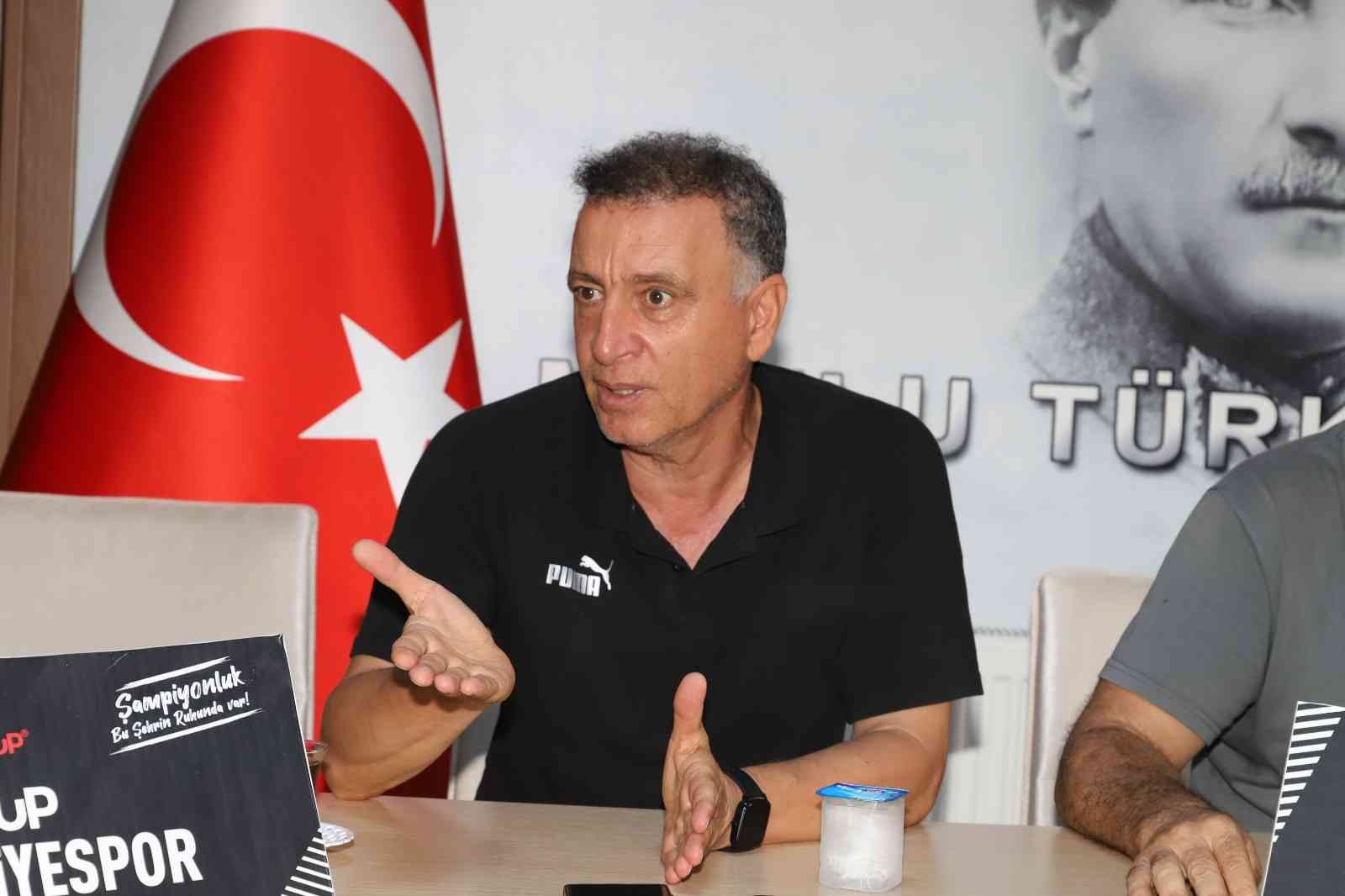 Nazilli Belediyespor Teknik Direktörü Öcal, Afjet Afyonspor maçını değerlendirdi