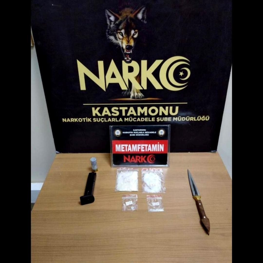 Kastamonu’da metamfetaminle yakalanan 2 kişi tutuklandı