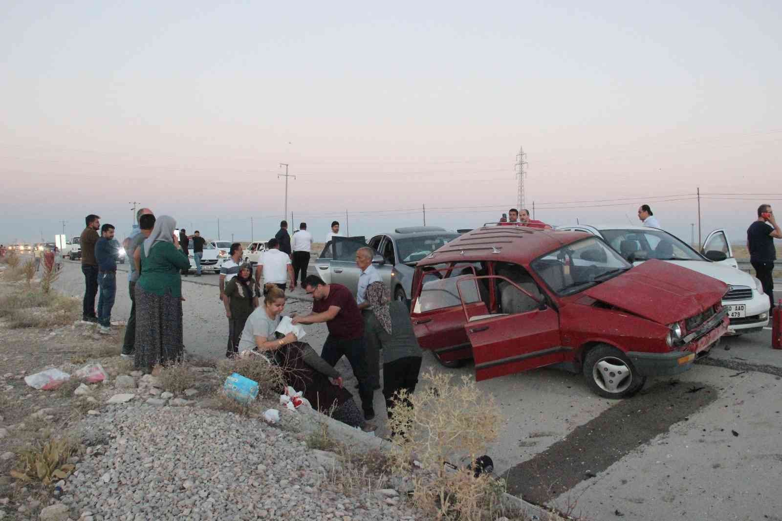 Karaman’da 4 araçlı zincirleme kaza: 4 yaralı