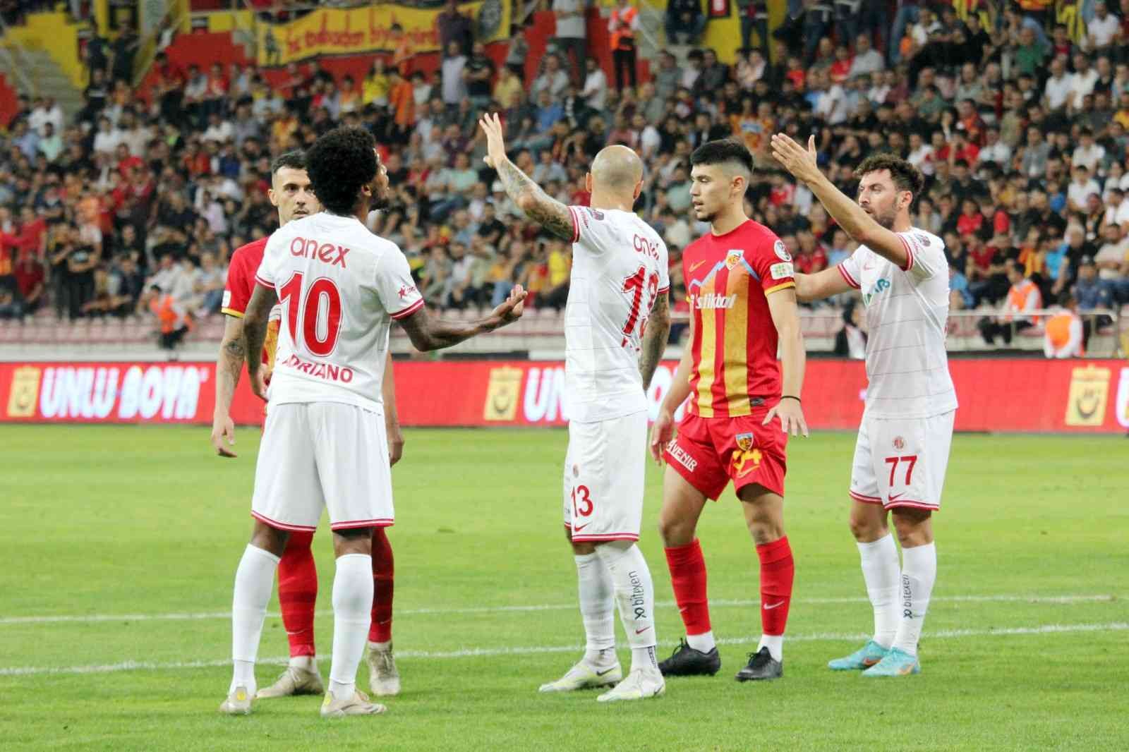 Kayserispor üçüncü galibiyetini aldı