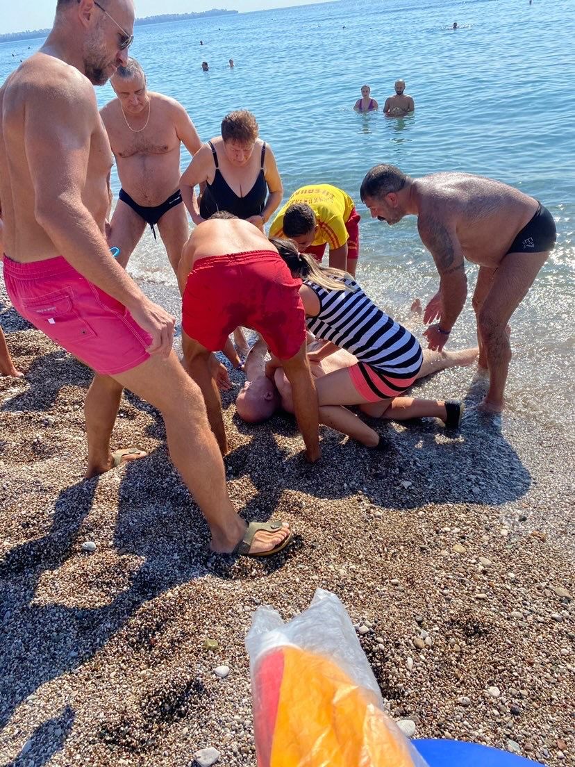 Sırp turist tatile geldiği Antalya’da kalp krizi geçirerek hayatını kaybetti