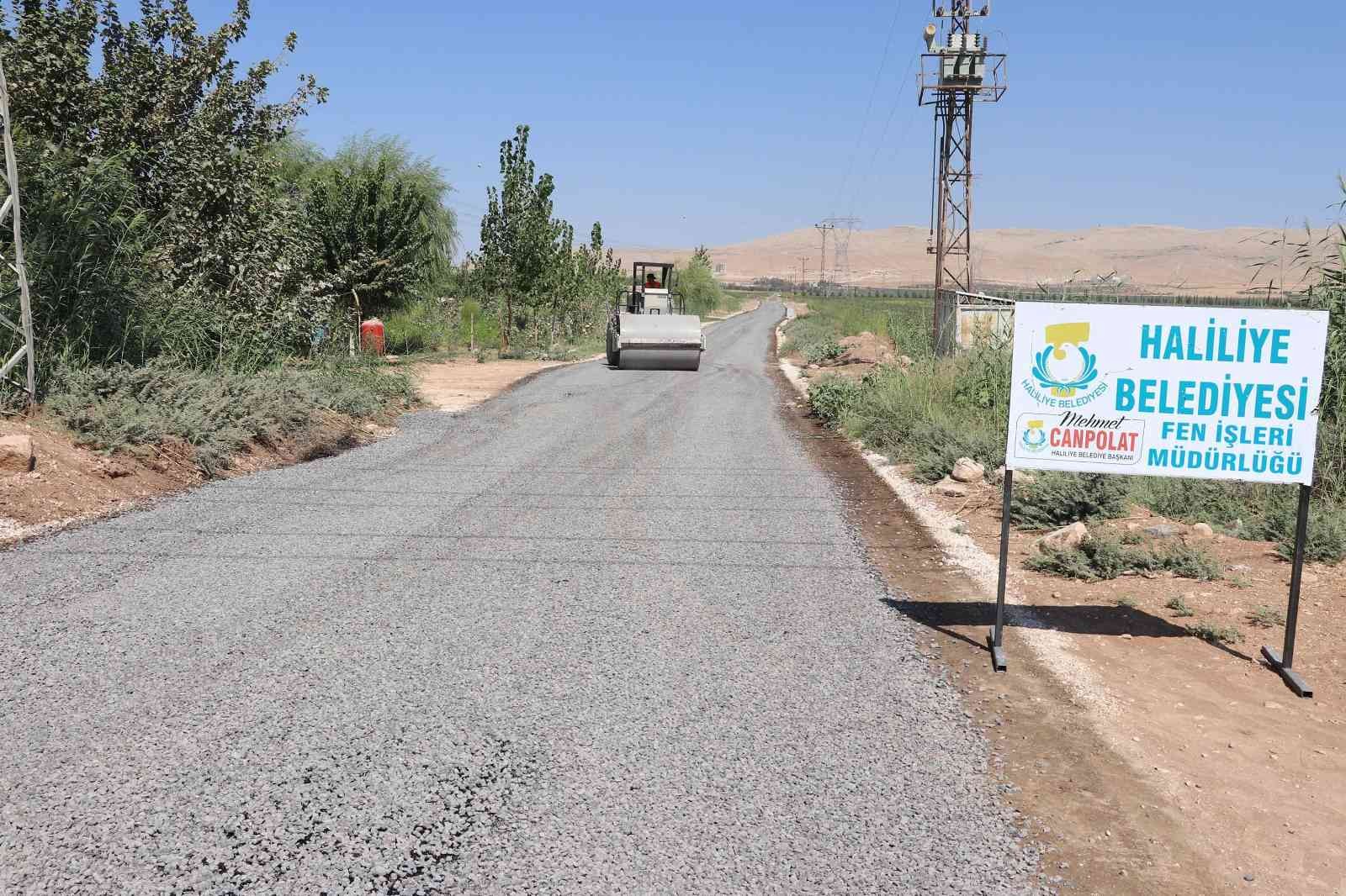 Haliliye asfalt çalışmasına devam ediyor