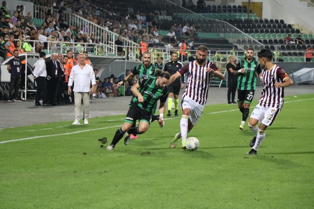 Denizlispor’da Djedje yok, Özer’in durumu maç saatinde belli olacak