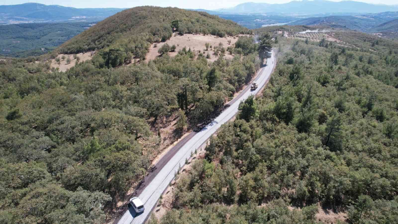 40 yıllık asfalt özlemleri son buldu