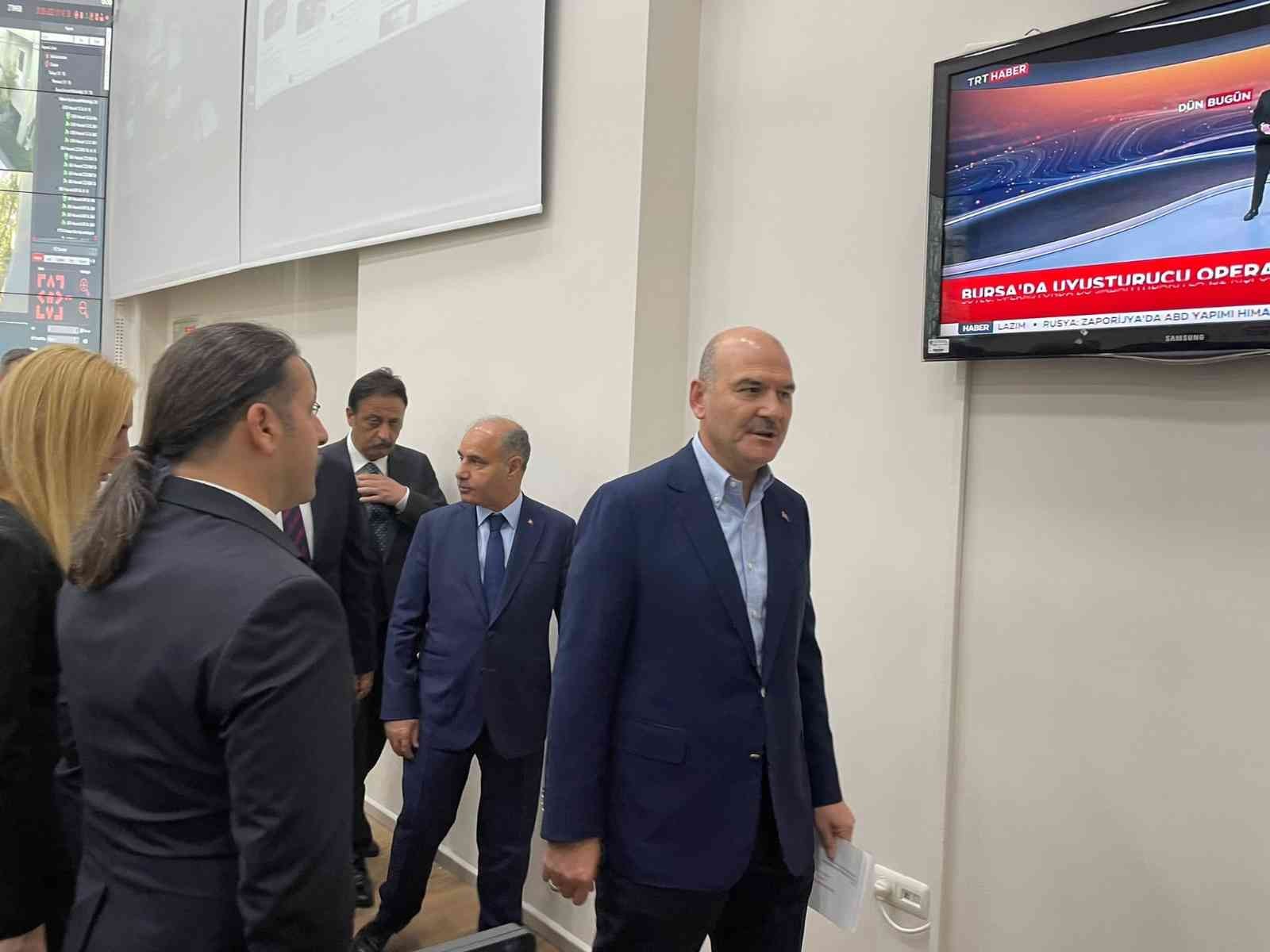 Uyuşturucu operasyonunda çatıya kaçtı, önce İHA görüntüledi, sonra polisler yakaladı