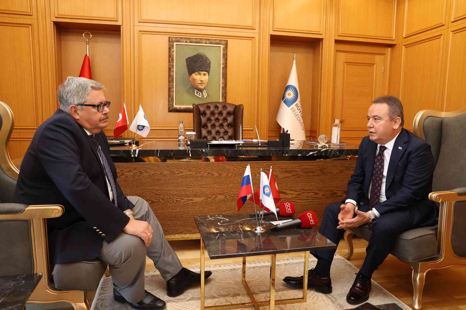 Başkan Böcek: “Rus turist sayısı 2 milyonu aştı”