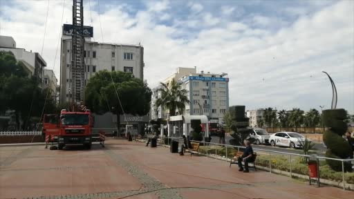 İzmir’de alev savaşçılarından tatbikat