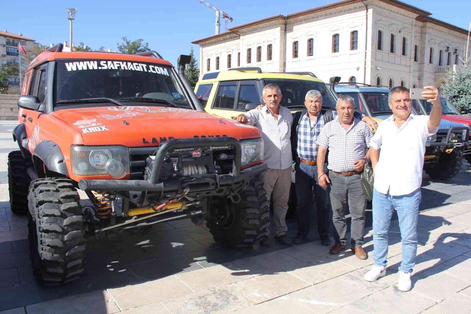 Sivas’ta Off Road araçları sergisine yoğun ilgi