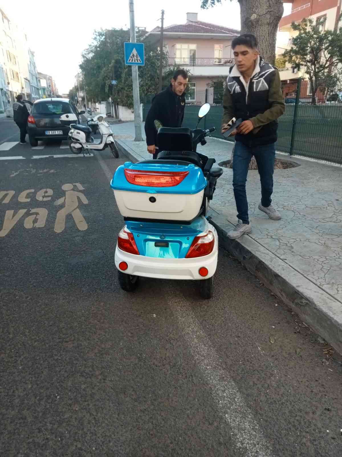 Konteynıra çarpan yaşlı kadın yaralandı