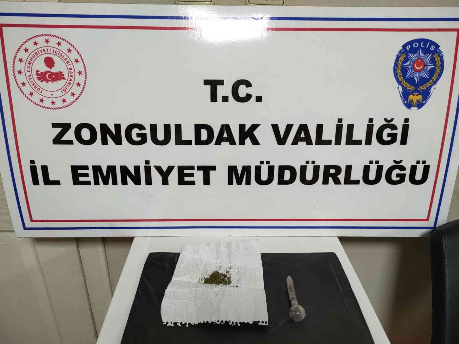 Zonguldak ve Ereğli’de uyuşturucu operasyonu: 17 gözaltı