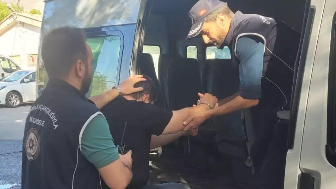 Erzincan’da 5 kaçak göçmen ve 1 organizatör yakalandı