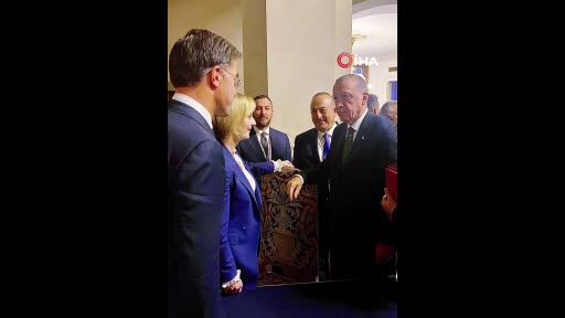 Cumhurbaşkanı Erdoğan, İngiltere Başbakanı Truss ve Hollanda Başbakanı Rutte ile sohbet etti