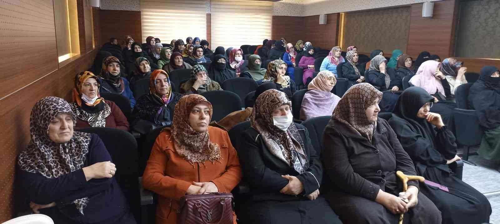 Aile Yaşam Merkezi’nde Mevlid Kandili programı