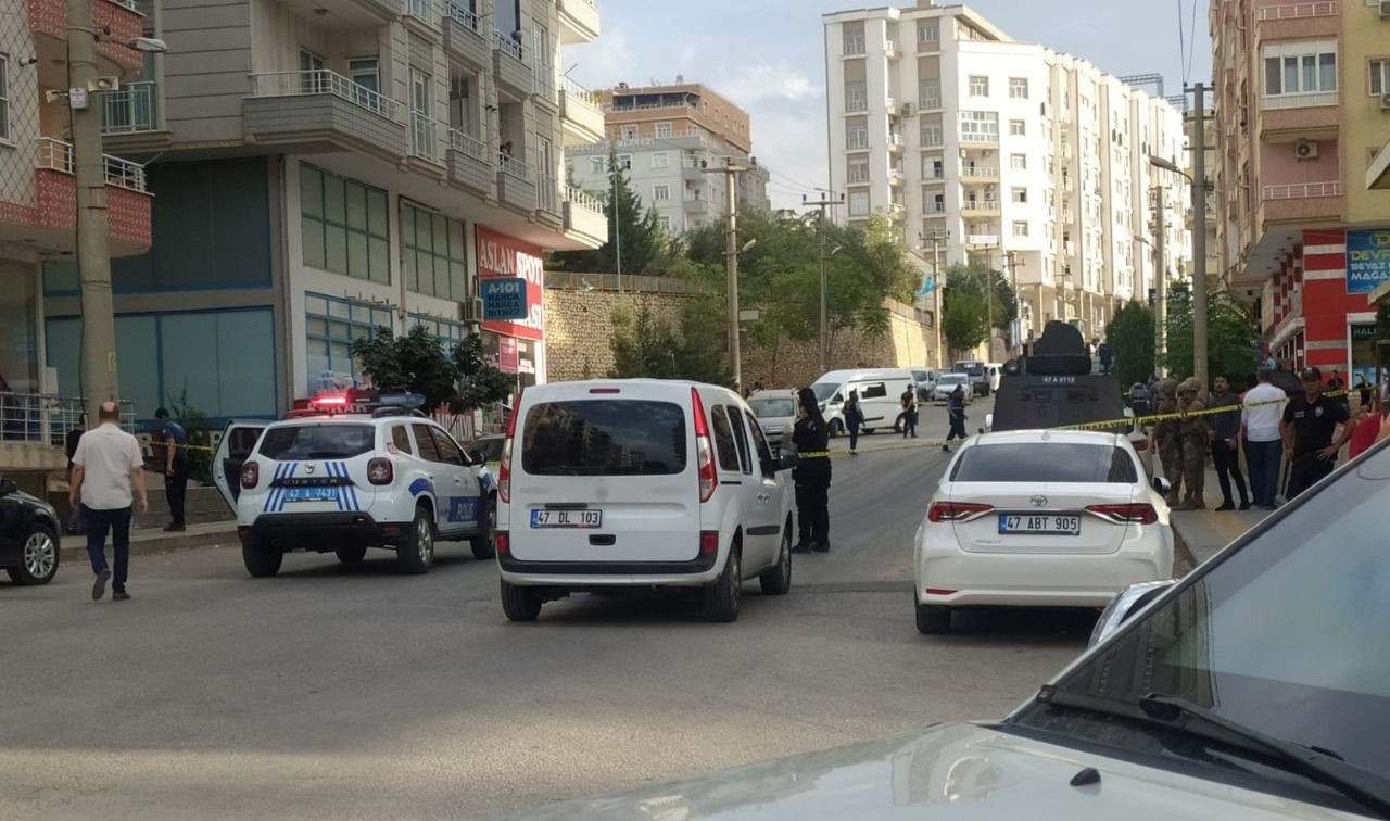 Mardin’de iki ailenin arazi anlaşmazlığı kanlı bitti: 1’i ağır, 4 yaralı