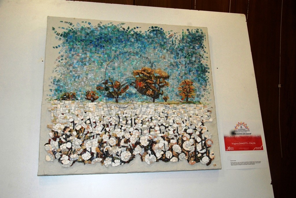 "Yer Demir Gök Bakır" mozaik sergisi