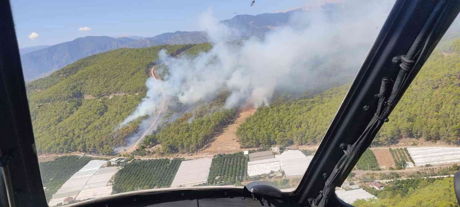 Kumluca’da orman yangını kontrol altına alındı