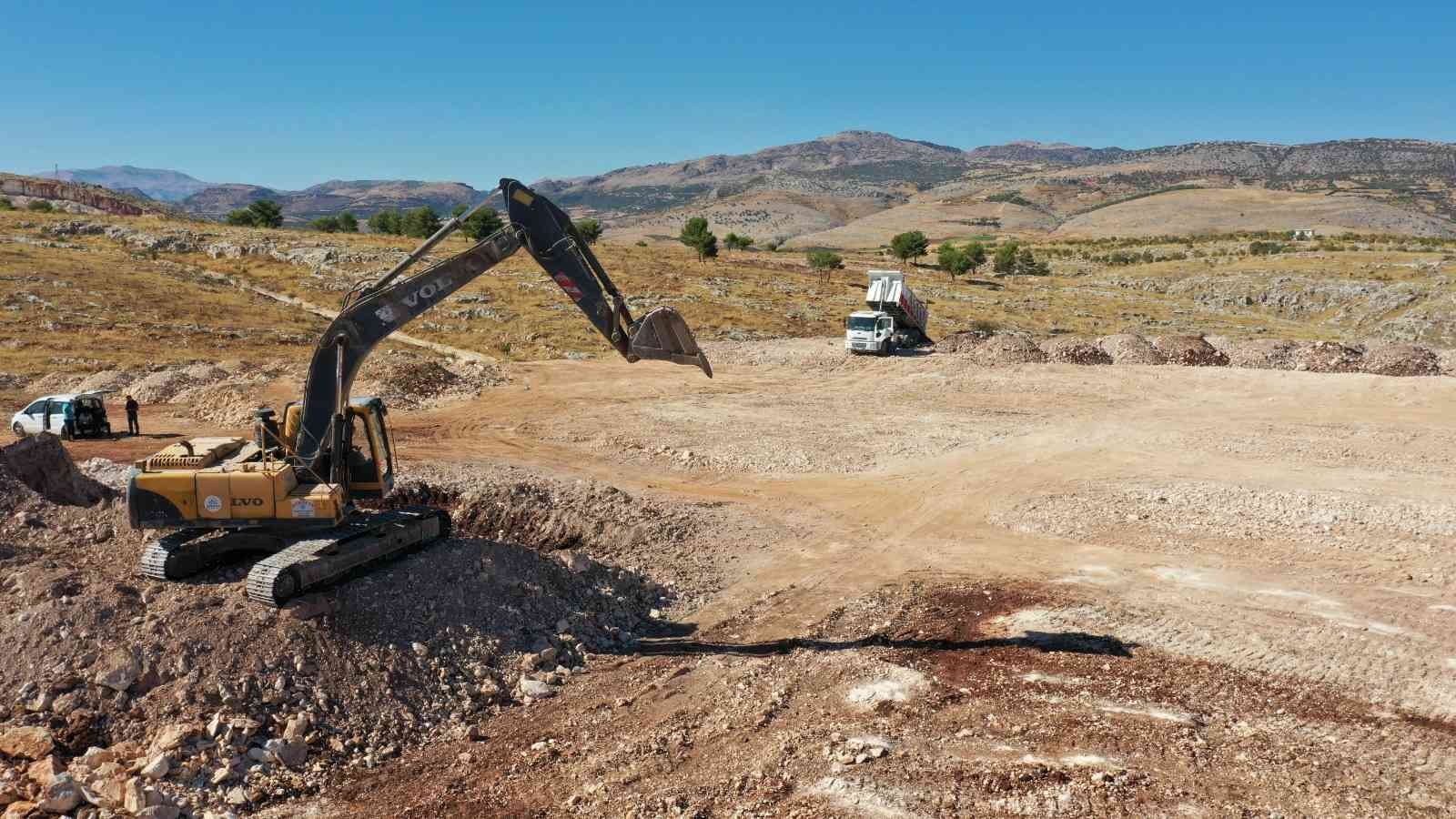 Adıyaman’da hayvan hastanesi için ilk kepçe vuruldu