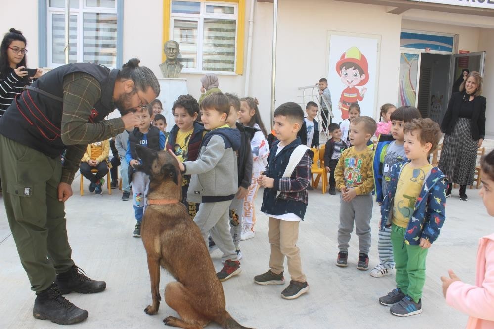 Birçok afette arama kurtarma çalışmalarına katılmıştı, kazaya kurban gitti