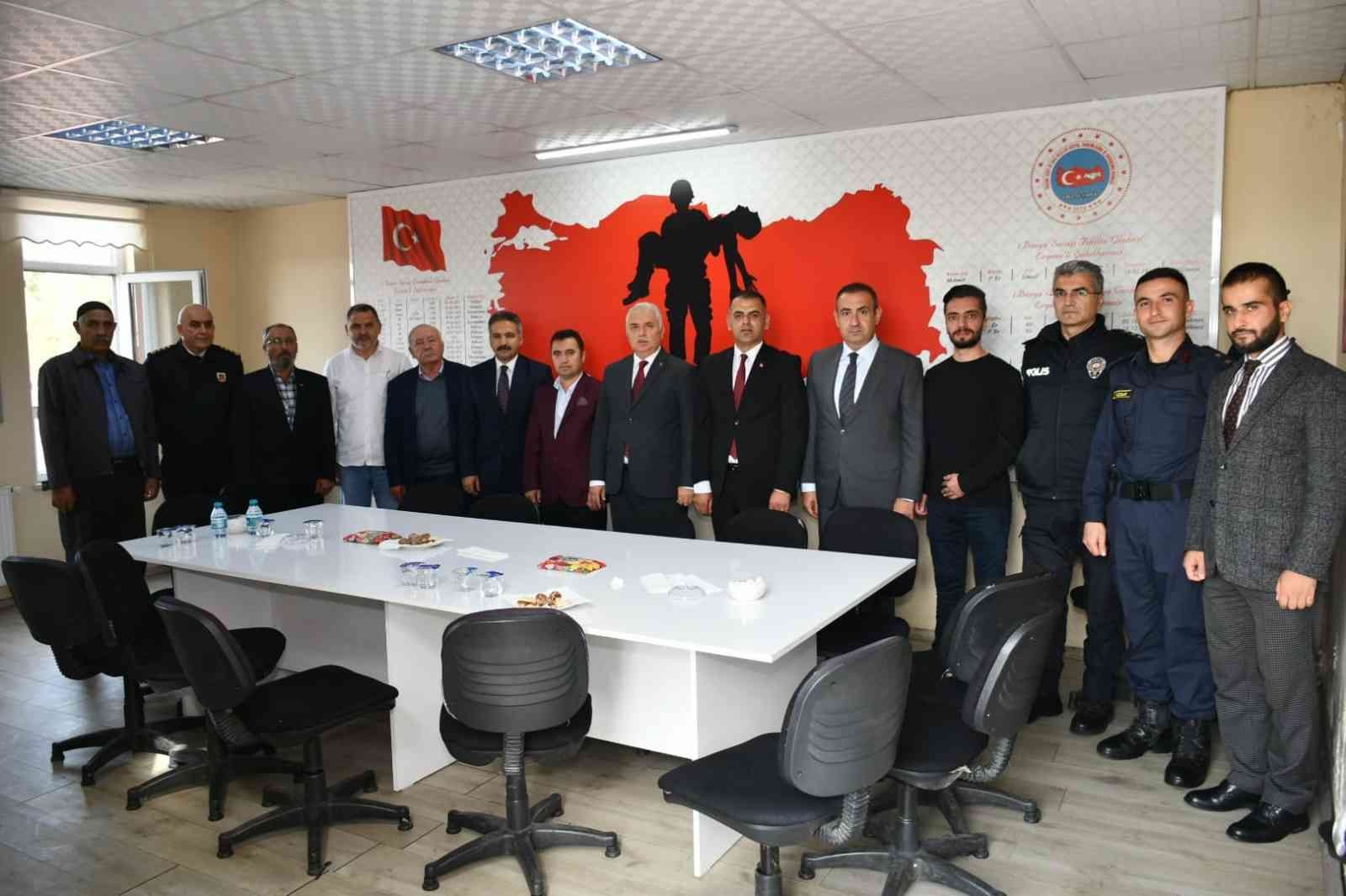 Tekirdağ Valisi Yıldırım: "Allah bizi şehitlerimize ve gazilerimize karşı mahcup etmesin"